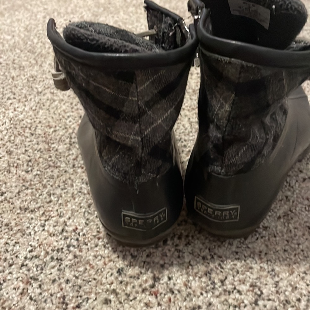 sperry boots - Picture 2 of 3